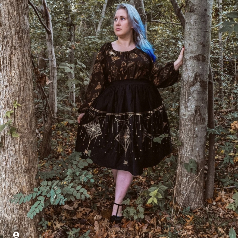 Pinupgirl clothing Sylvie Stregheria top